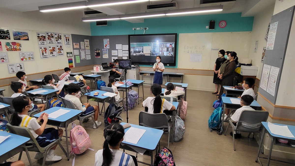 與首都師範大學附屬房山學校締結為姐妹學校