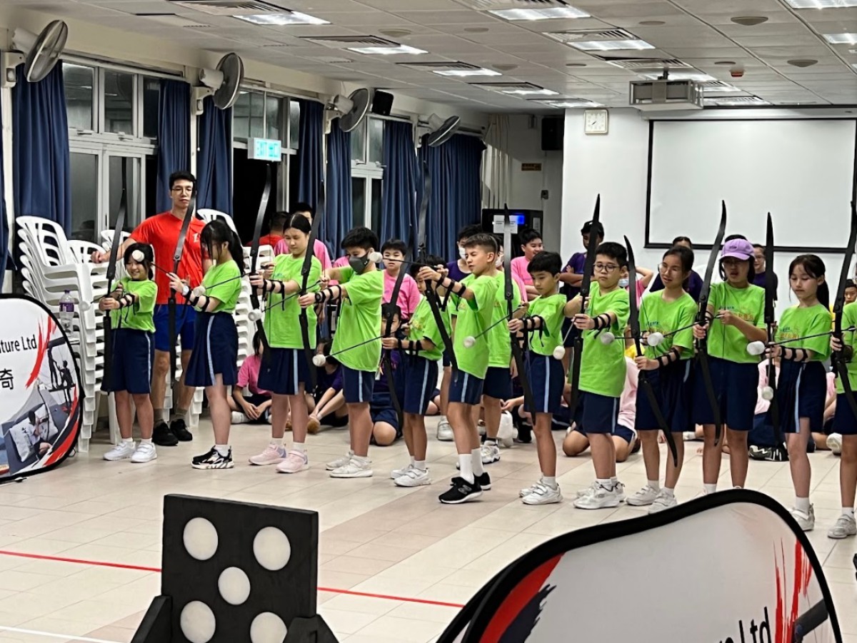 L.E.A.D.E.R.S. in Action - Fly over the Rainbow’ training camps 2023-2024