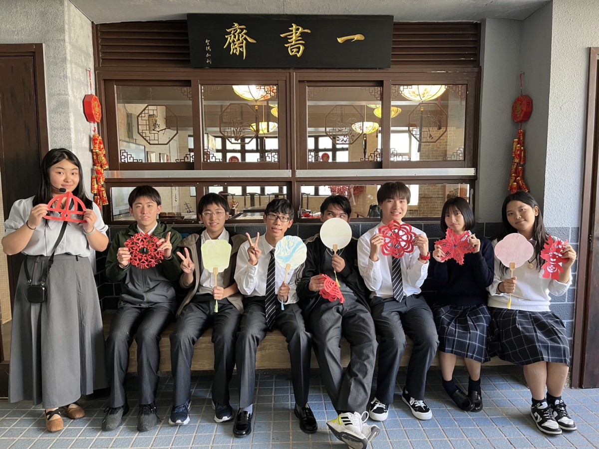 Visiting students from our Japanese sister school