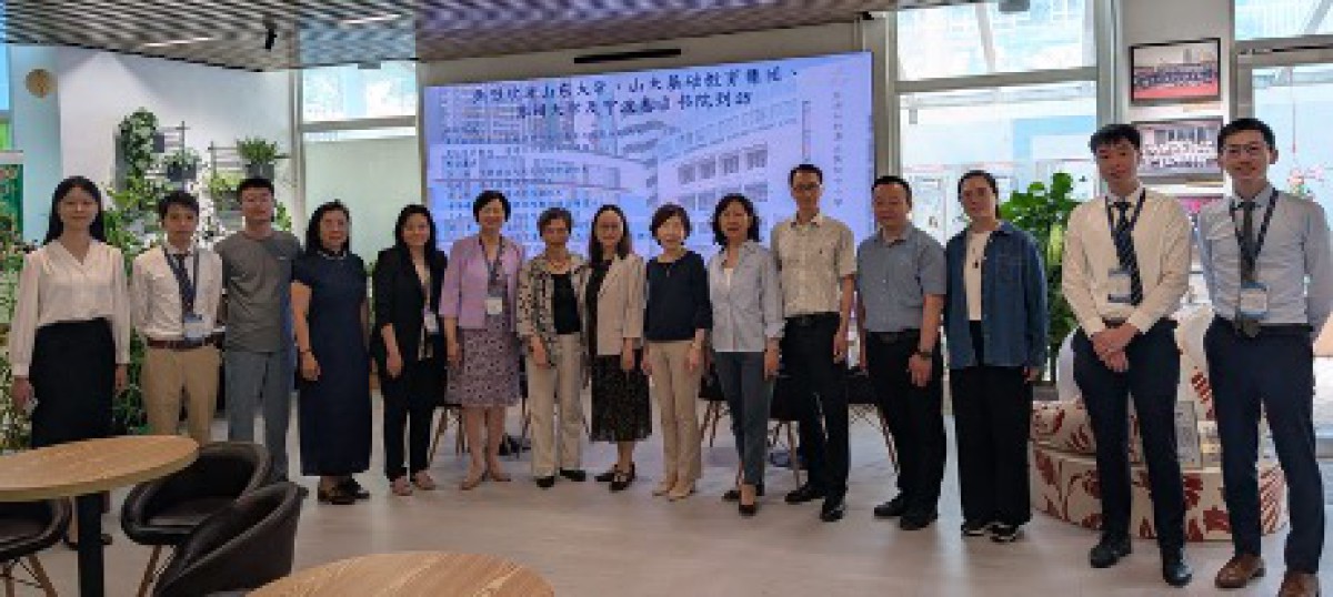 St. Margaret’s Hosts HKU and Shandong University Leaders with  Mrs Fanny Law GBM, GBS, JP