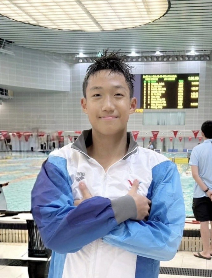 2025-2026 Short Course Age Group Swimming Championship – Leo Sweeps 5 Golds, Shatters Age Records