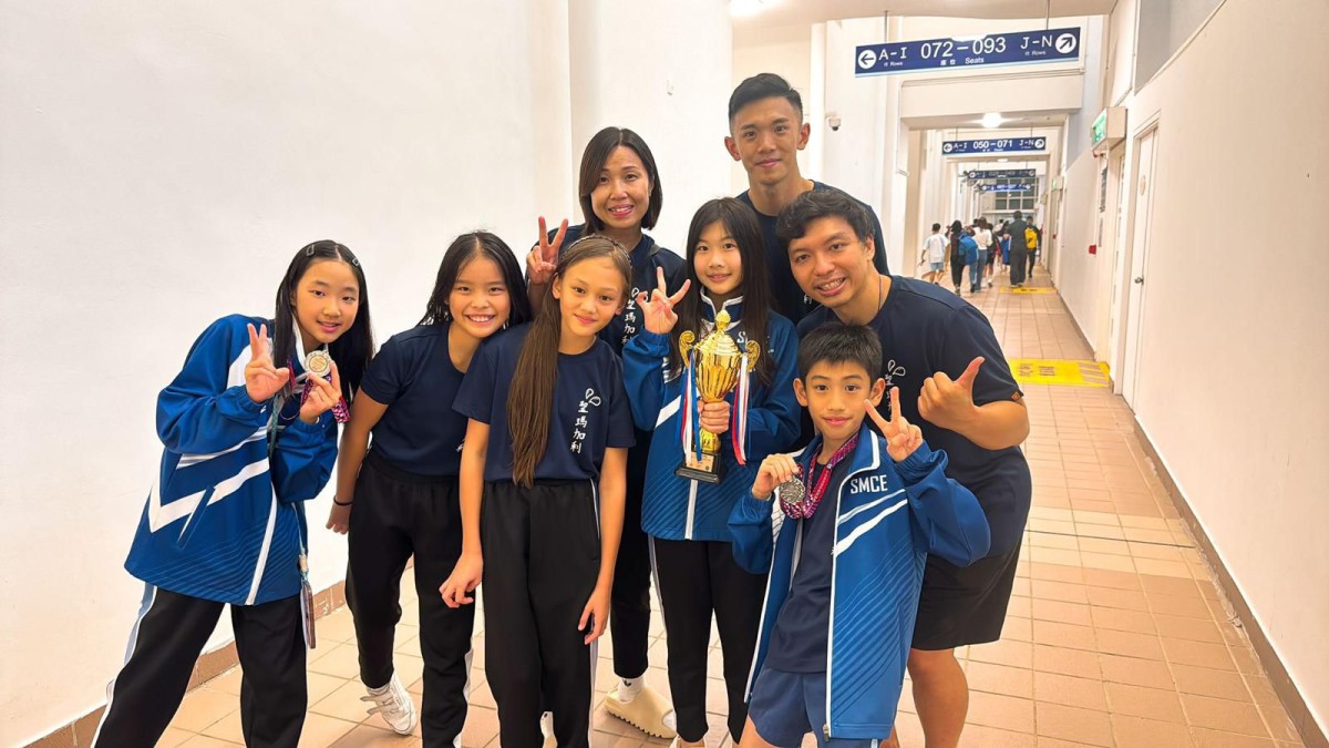Making a Splash in the Kowloon West Area Inter-Primary Schools Swimming Competition