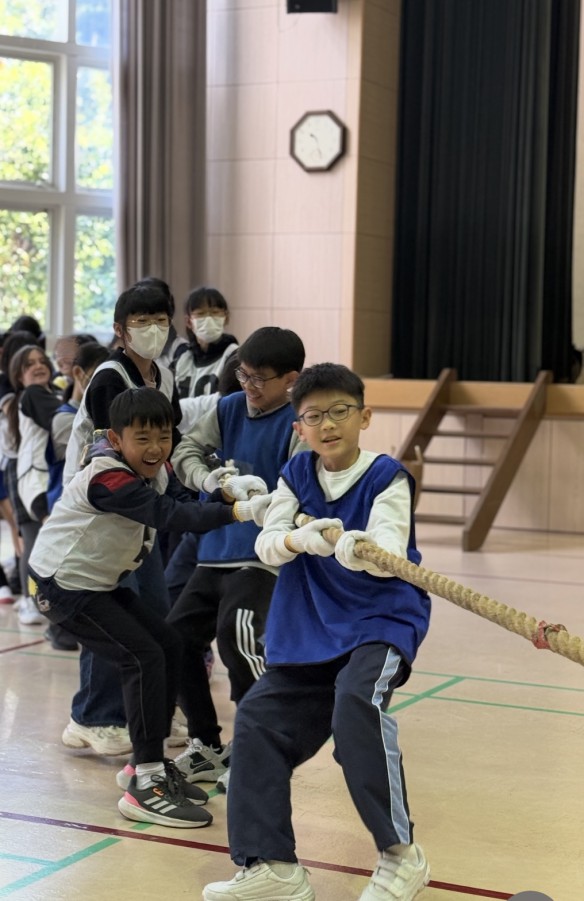 Cross-Cultural Exchange with Hong Kong Japanese School